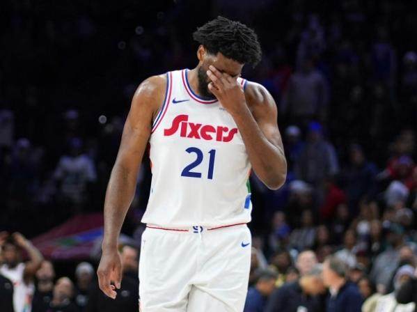 恩比德要医疗退役？格雷姆斯44分毁76人五年大计