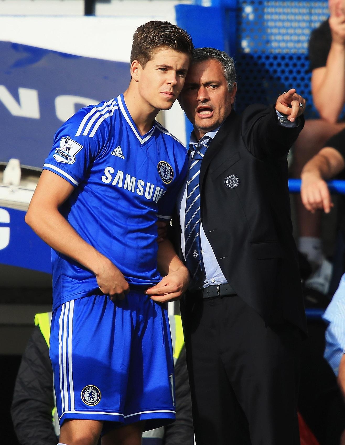 开云-生涯屡遭重伤！33岁范金克尔宣布退役，曾效力切尔西、米兰